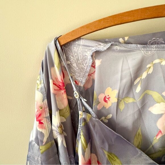 LA Intimates Lavender Floral Robe with Cami in‎ Size L - Picture 2 of 5